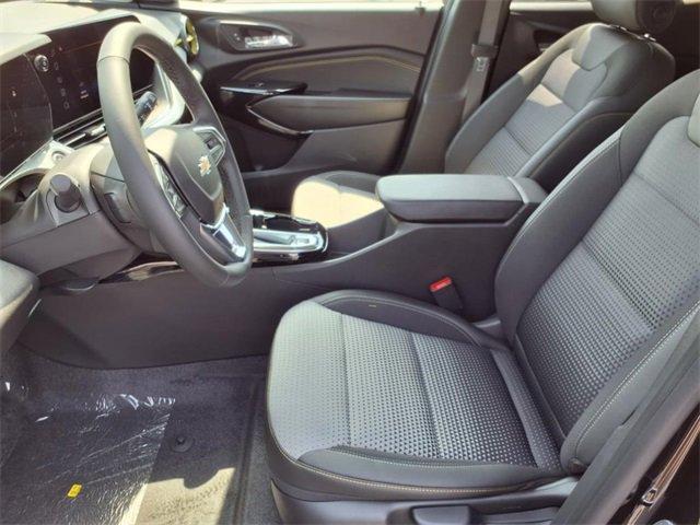 new 2025 Chevrolet Trax car, priced at $24,840