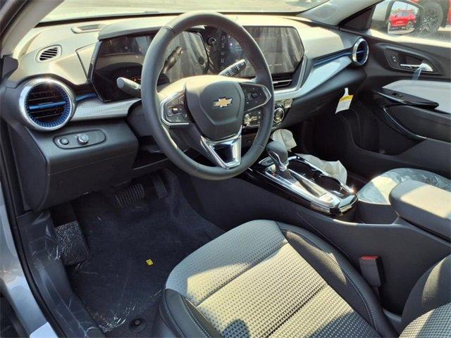 new 2025 Chevrolet Trax car, priced at $23,325