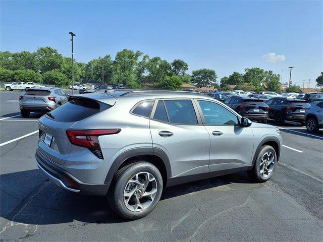 new 2025 Chevrolet Trax car, priced at $23,325