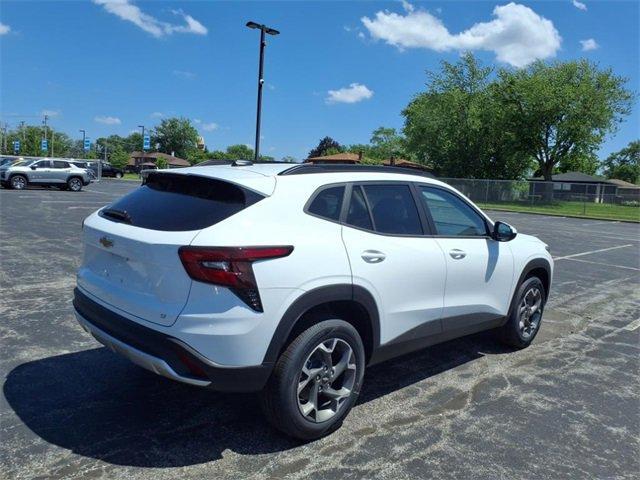new 2025 Chevrolet Trax car, priced at $24,360