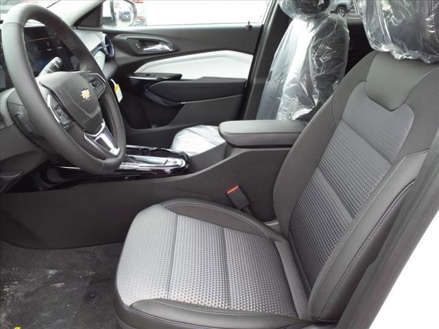 new 2025 Chevrolet Trax car, priced at $23,327