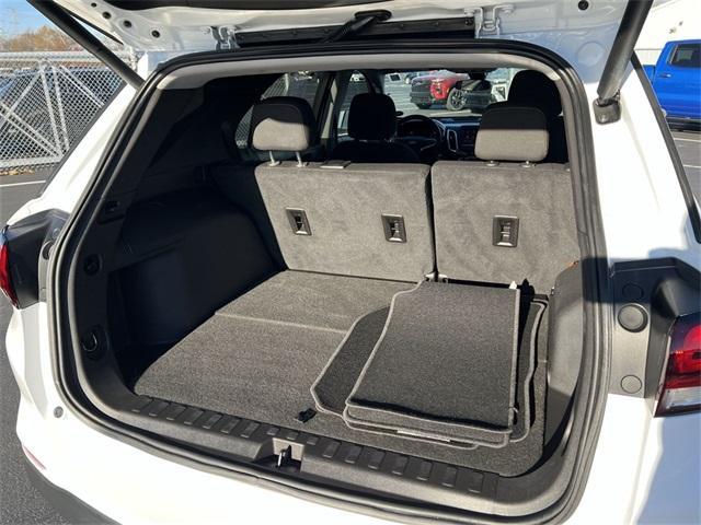 used 2023 Chevrolet Equinox car, priced at $21,339