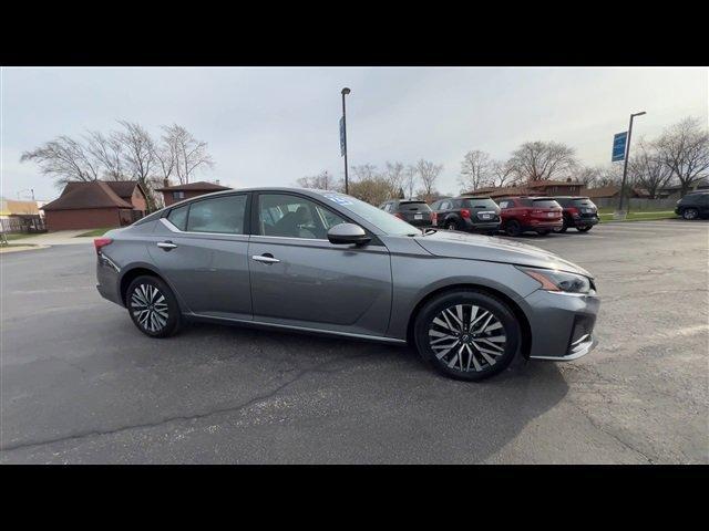 used 2023 Nissan Altima car, priced at $20,439