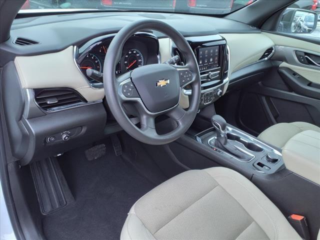 used 2023 Chevrolet Traverse car, priced at $28,280