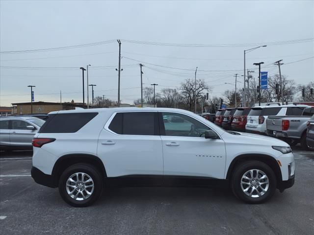 used 2023 Chevrolet Traverse car, priced at $28,280