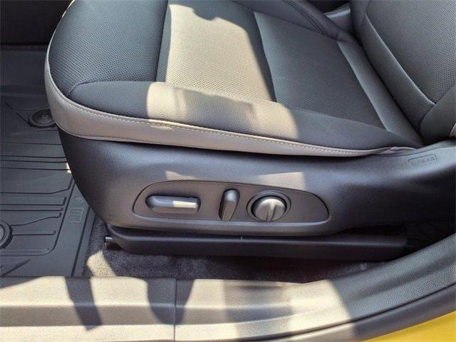new 2025 Chevrolet Trax car, priced at $26,078