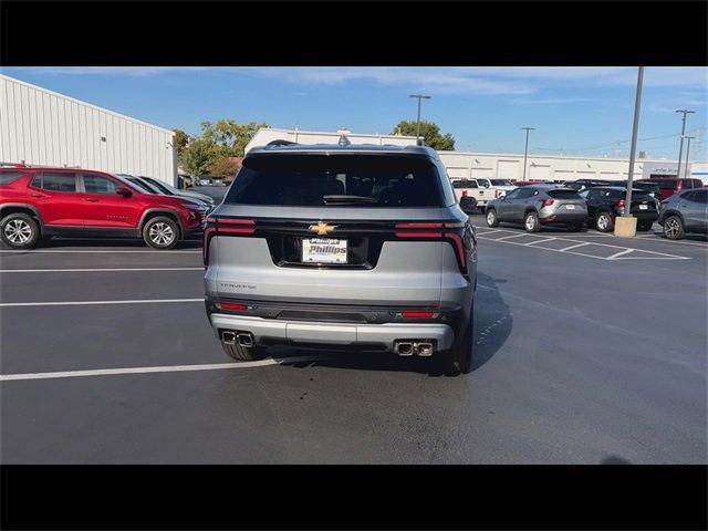 used 2025 Chevrolet Traverse car, priced at $36,920