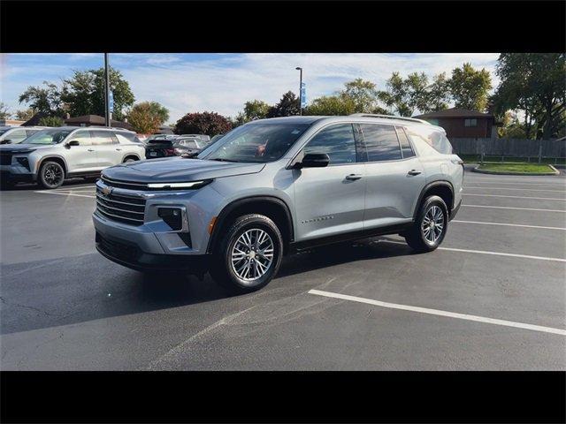used 2025 Chevrolet Traverse car, priced at $36,920