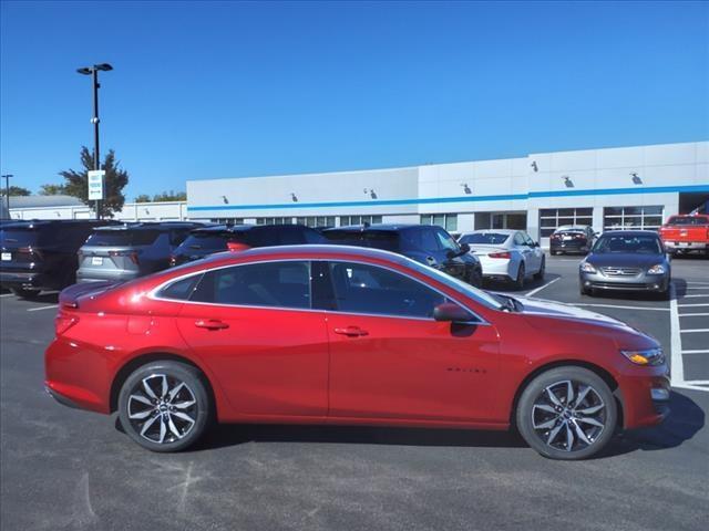 new 2025 Chevrolet Malibu car, priced at $26,658