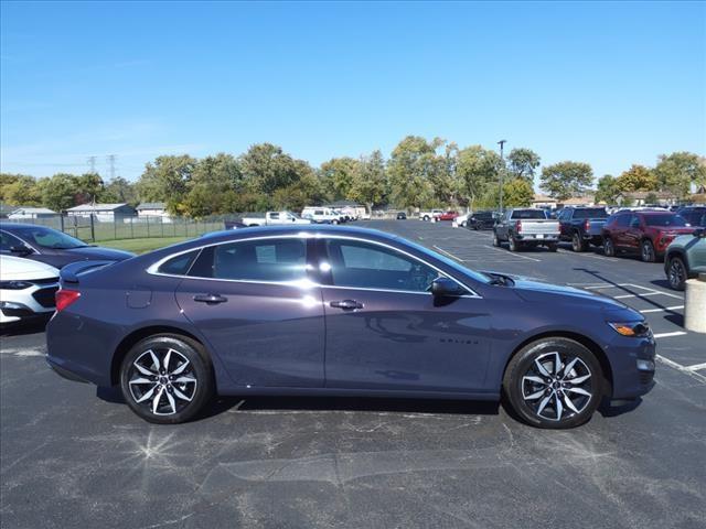 new 2025 Chevrolet Malibu car, priced at $26,212