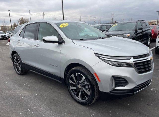 used 2022 Chevrolet Equinox car, priced at $22,201