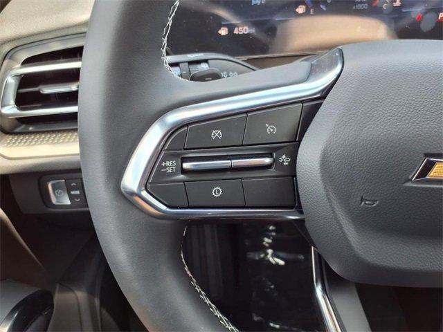 new 2025 Chevrolet Traverse car, priced at $40,323