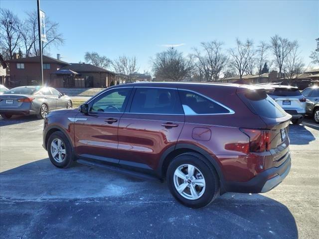 used 2024 Kia Sorento car, priced at $31,448