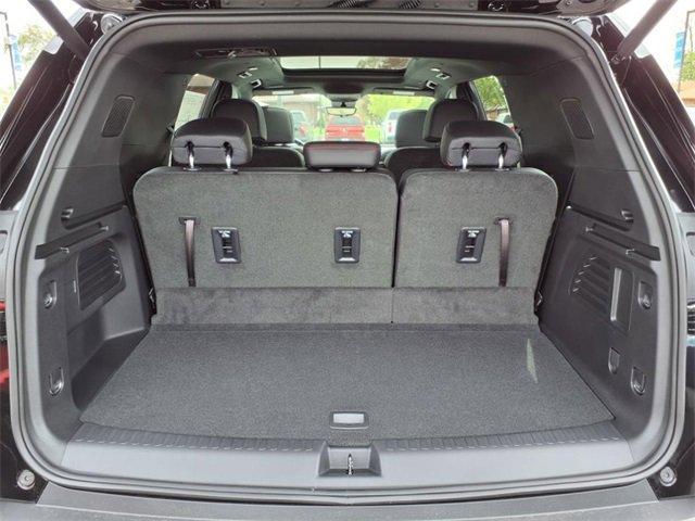 new 2025 Chevrolet Traverse car, priced at $54,705