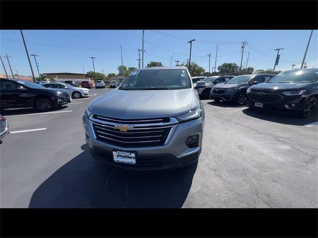 used 2023 Chevrolet Traverse car, priced at $26,562