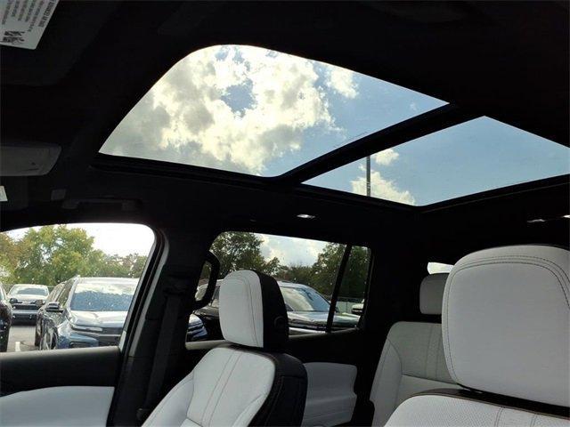 new 2026 Chevrolet Traverse car, priced at $56,213