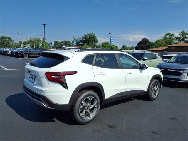 new 2025 Chevrolet Trax car, priced at $24,040