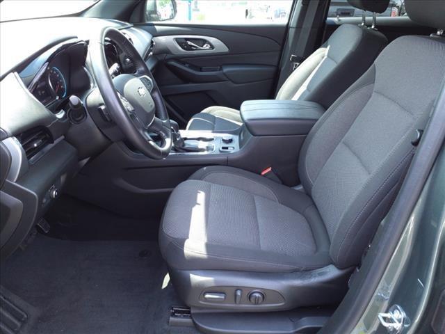 used 2022 Chevrolet Traverse car, priced at $32,579