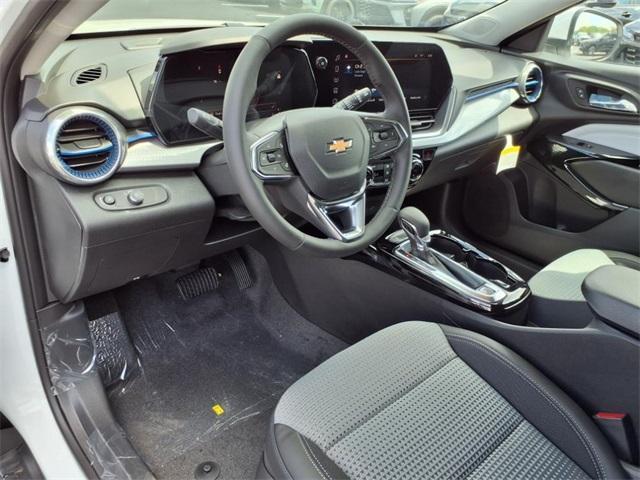 new 2025 Chevrolet Trax car, priced at $22,325