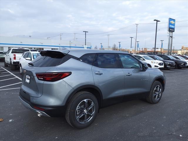 new 2025 Chevrolet Blazer car, priced at $33,150