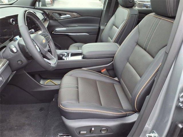 new 2025 Chevrolet Traverse car, priced at $58,420