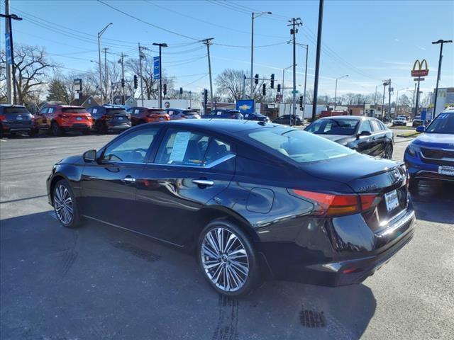 used 2023 Nissan Altima car, priced at $24,075