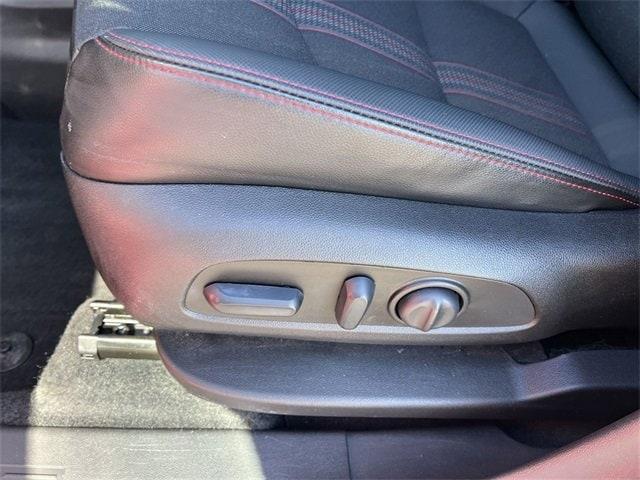 used 2023 Chevrolet Equinox car, priced at $22,995