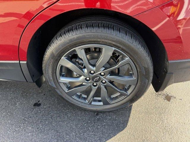 used 2023 Chevrolet Equinox car, priced at $24,889