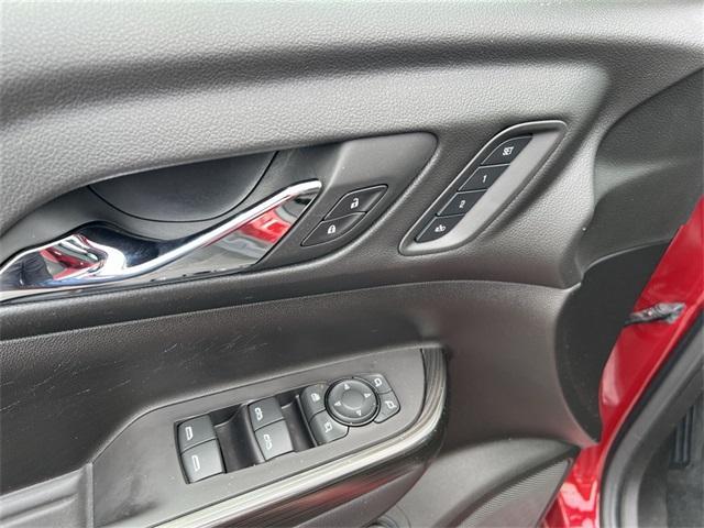 used 2022 GMC Acadia car, priced at $28,159