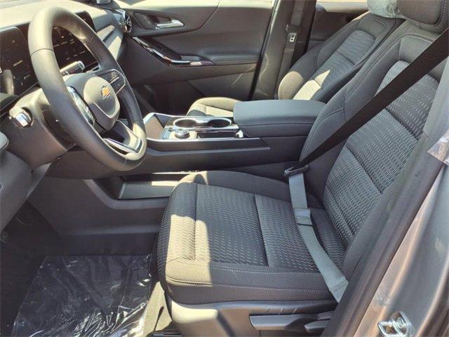 new 2026 Chevrolet Equinox car, priced at $30,520