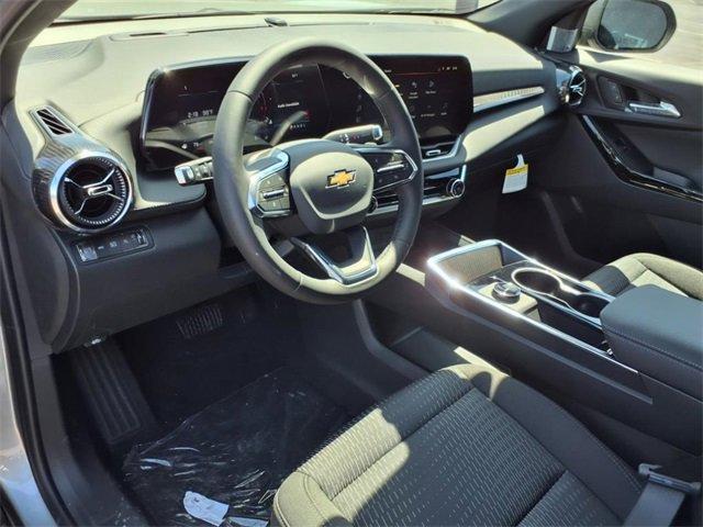 new 2026 Chevrolet Equinox car, priced at $30,520