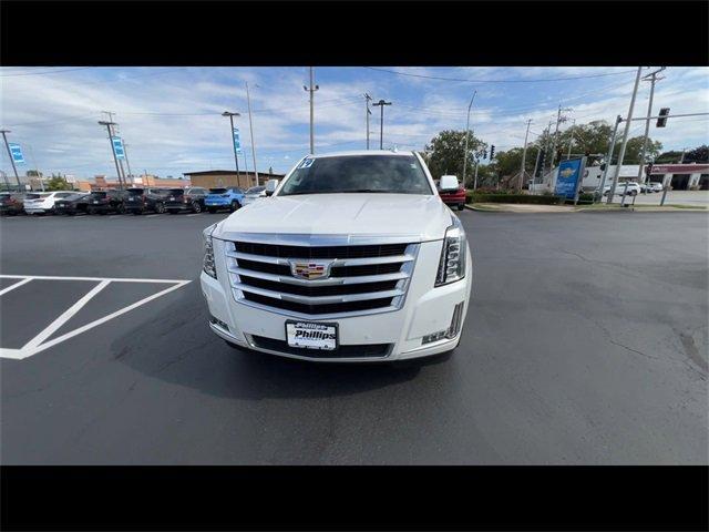 used 2019 Cadillac Escalade car, priced at $30,297