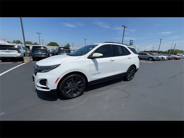 used 2022 Chevrolet Equinox car, priced at $23,399