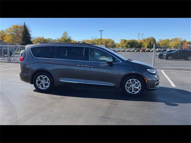 used 2022 Chrysler Pacifica car, priced at $26,599