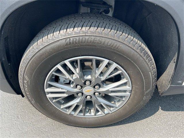 used 2024 Chevrolet Traverse car, priced at $40,313