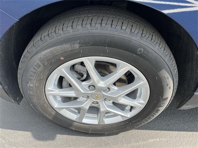 used 2022 Chevrolet Equinox car, priced at $22,215