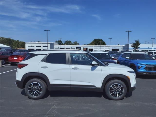 new 2024 Chevrolet TrailBlazer car, priced at $28,122