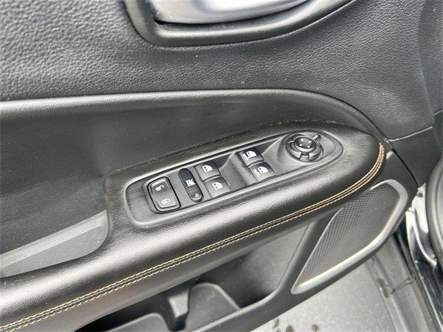 used 2020 Jeep Compass car, priced at $15,996