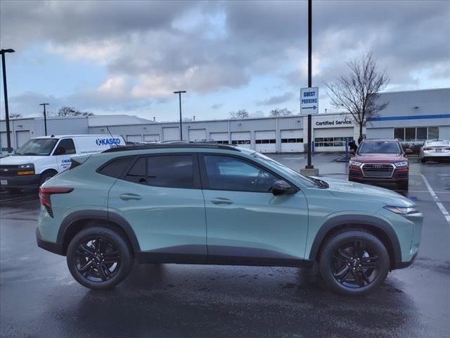 new 2025 Chevrolet Trax car, priced at $27,085