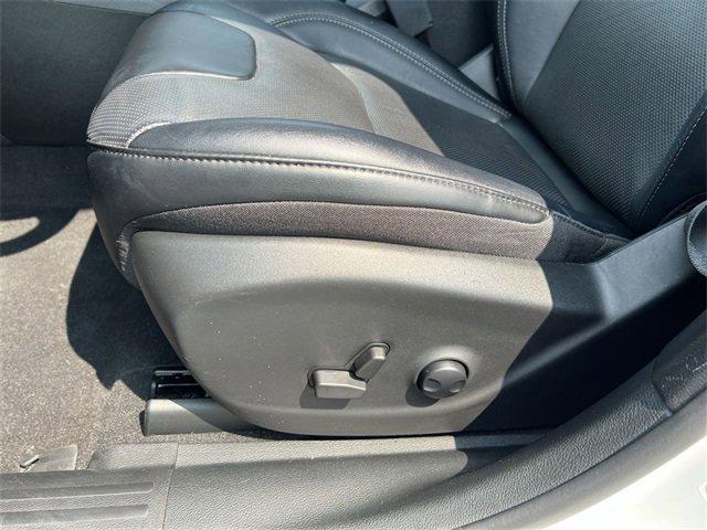 used 2022 Jeep Cherokee car, priced at $26,994