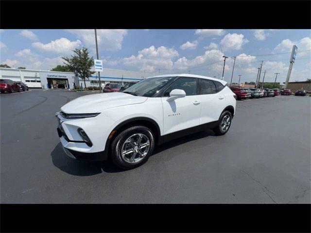 used 2025 Chevrolet Blazer car, priced at $31,382