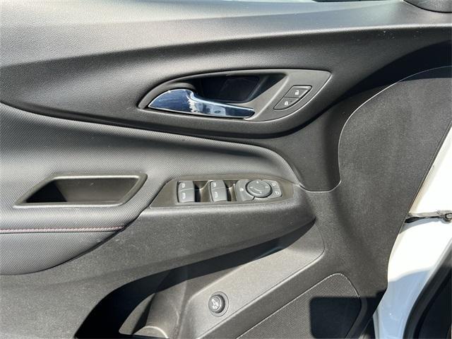 used 2023 Chevrolet Equinox car, priced at $24,392