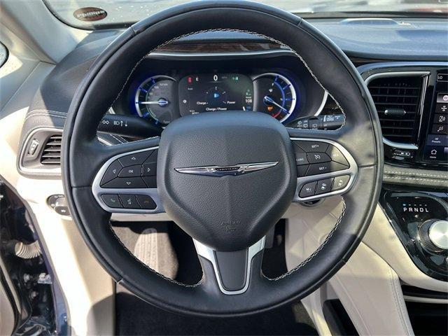 used 2022 Chrysler Pacifica Hybrid car, priced at $30,740