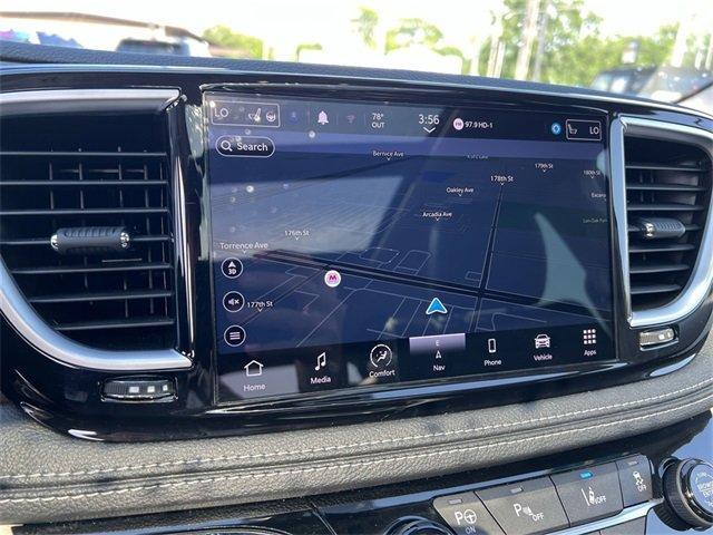 used 2022 Chrysler Pacifica Hybrid car, priced at $30,740