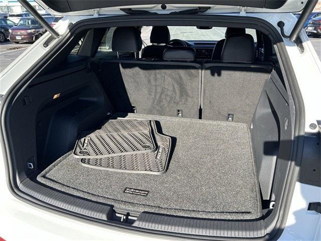 used 2021 Volkswagen Atlas Cross Sport car, priced at $19,899