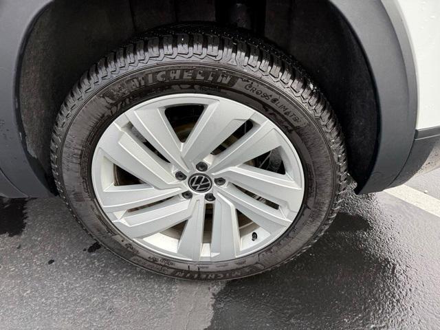 used 2021 Volkswagen Atlas Cross Sport car, priced at $21,491