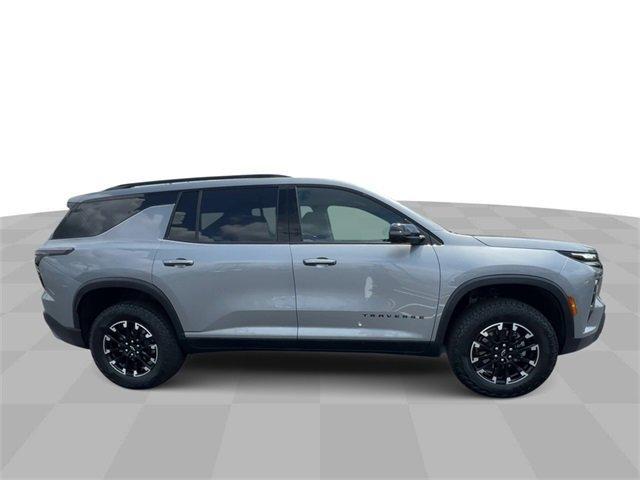 used 2024 Chevrolet Traverse car, priced at $43,988