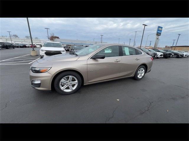 used 2022 Chevrolet Malibu car, priced at $18,799
