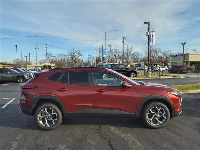 new 2025 Chevrolet Trax car, priced at $23,013