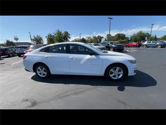 used 2022 Chevrolet Malibu car, priced at $17,618